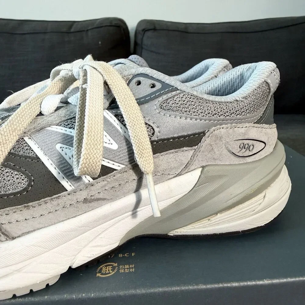 New Balance 990v6 USA Grey & White Suede Leather Shoes Women’s Size 6.5
